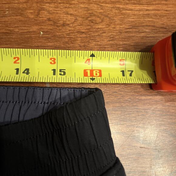 Rhone 9" Unlined Shorts Size XL Black Gym Athletic - Picture 6 of 7